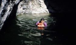 Bendola 1993 - Jean-Claude Bendola - Jean-Claude dans la vasque C45