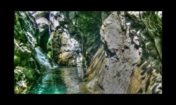 Bendola 2018 - Encaissement sauvage Bendola 2018 - Encaissement sauvage