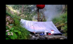 Bendola 2018 - 1er bivouac dans le ruisseau Bendola 2018 - 1er bivouac dans le ruisseau