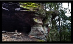 Saint Quirin - grotte des Bacelles Saint Quirin - grotte des Bacelles
