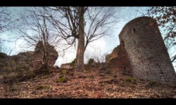 La tour du château du Ochsentein La tour du château du Ochsentein
