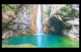 bas de la cascade de 40m Bendola : bas de la cascade de 40m