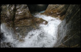 entrée de resserrement Bendola : entrée de resserrement