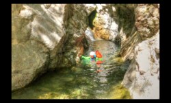 Bief au pied d'une cascade Bendola : Bief au pied d'une cascade