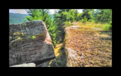 Walscheid - sommet sud du Feuerstein - Bloc détaché Walscheid - sommet sud du Feuerstein