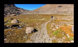 Replat au dessus du Lac des 9 couleurs Au dessus du Lac des 9 couleurs