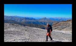 Sur le lapiaz de la Mortice Sur le lapiaz de la Mortice