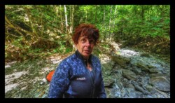 Le matin, au bivouac avant la cascade de 45m. Prête à partir