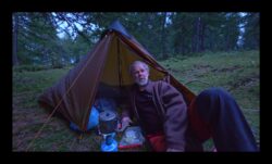 Bivouac après les anciennes casernes