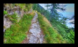 Après le Pas de l'Incise, montée sous le mont Torrage