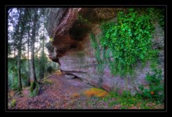Falaises avant d'arriver au cimetière gallo-romain